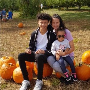 Meet your Posher, Deborah